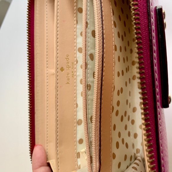 Kate Spade Wallet - Picture 5 of 9
